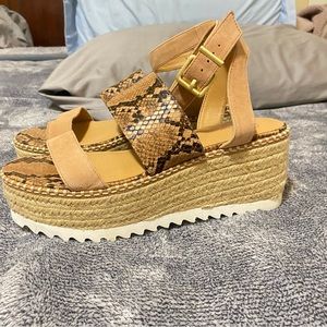 Woman sandals